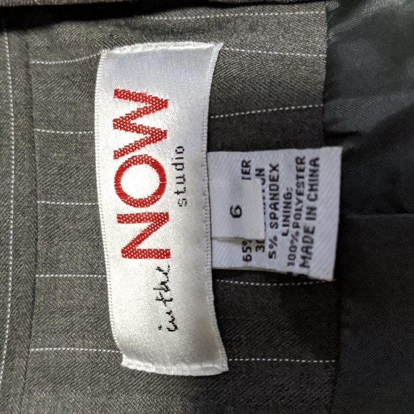 Women's grey suit size 6 - Picture 3 of 5